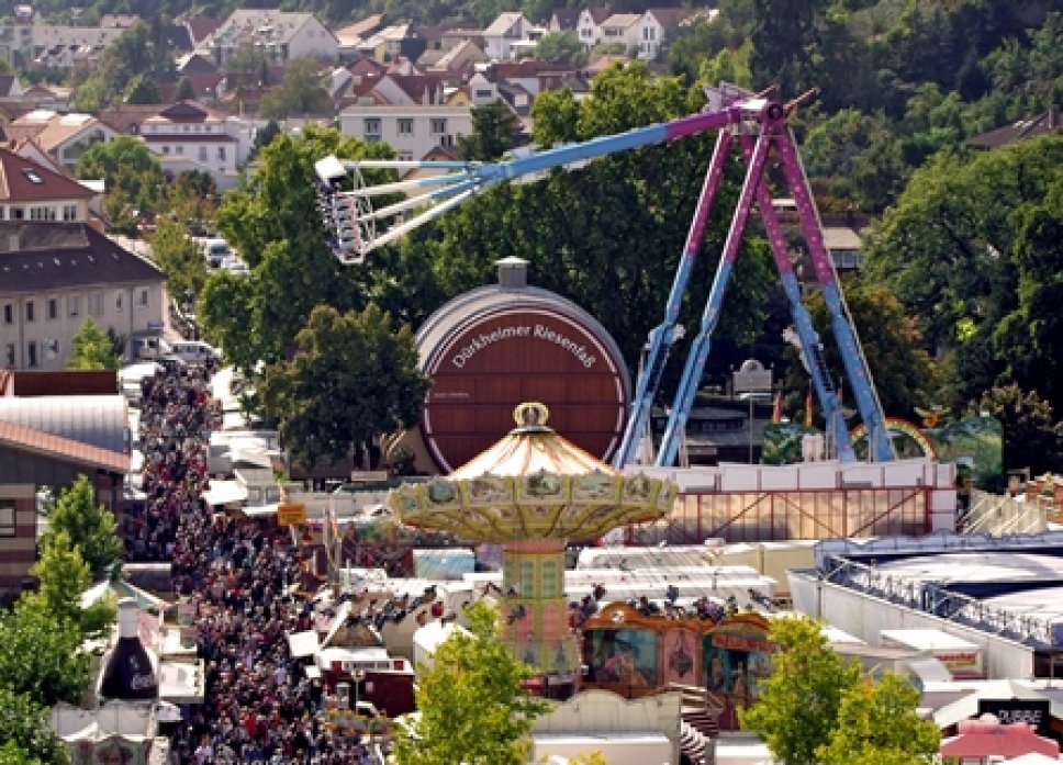 Riesemrad und Riesenfass in Bad Dürkheim